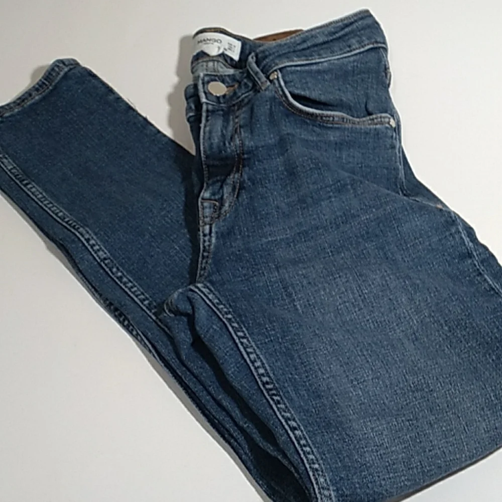 Mango cco mng